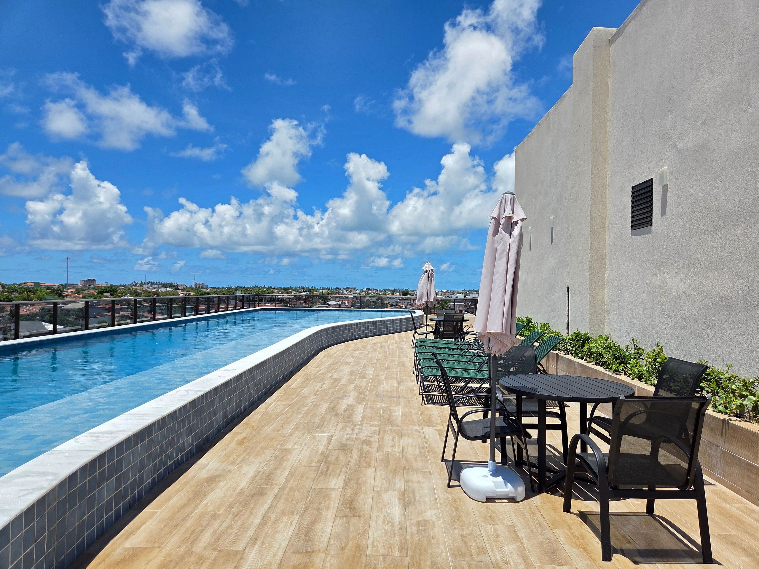 Moderno e aconhegante prox Padre Arlindo #211