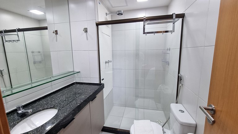 Elegância Makia Resort c/Varanda Muro Alto #210B