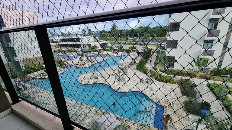 Elegância Makia Resort c/Varanda Muro Alto #210B
