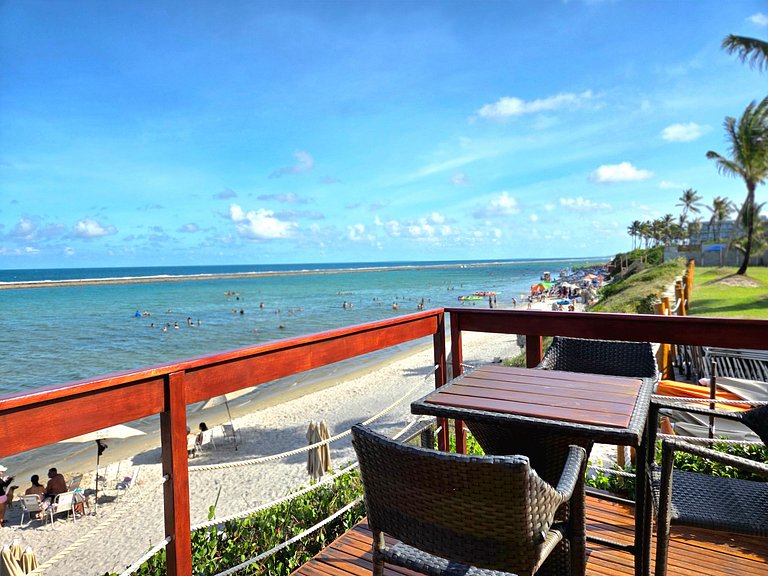 Nui Supreme resort beira mar by BLU Stay