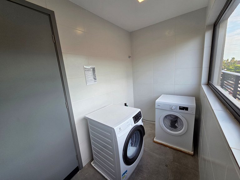 Apto com jacuzzi privativa no coração de Porto#018