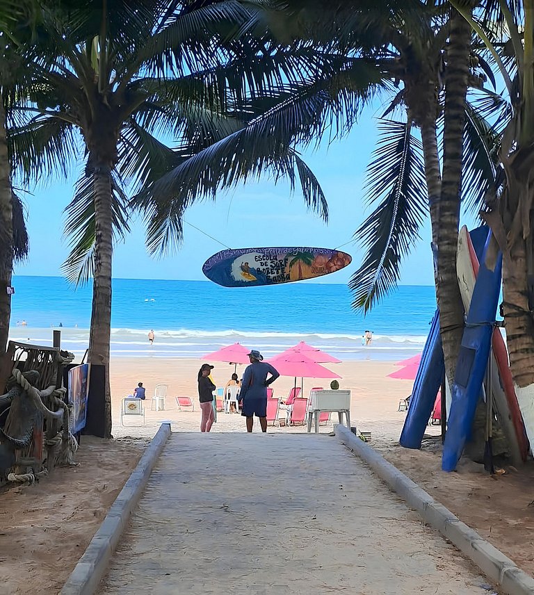 Nixxus 50m da praia no coração da vila e de frente para as p